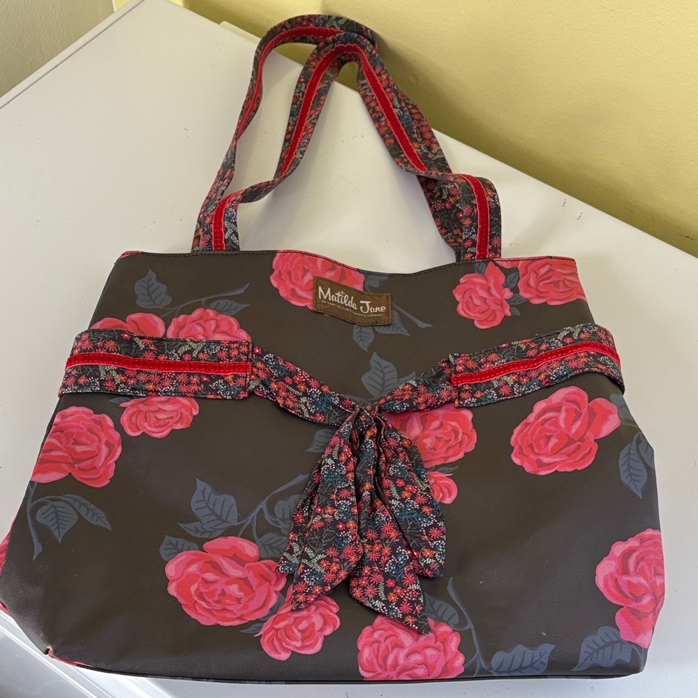 Matilda Jane Waxed Cotton Dark Gray/Black and Pink Floral Shoulder Snap Top Tote